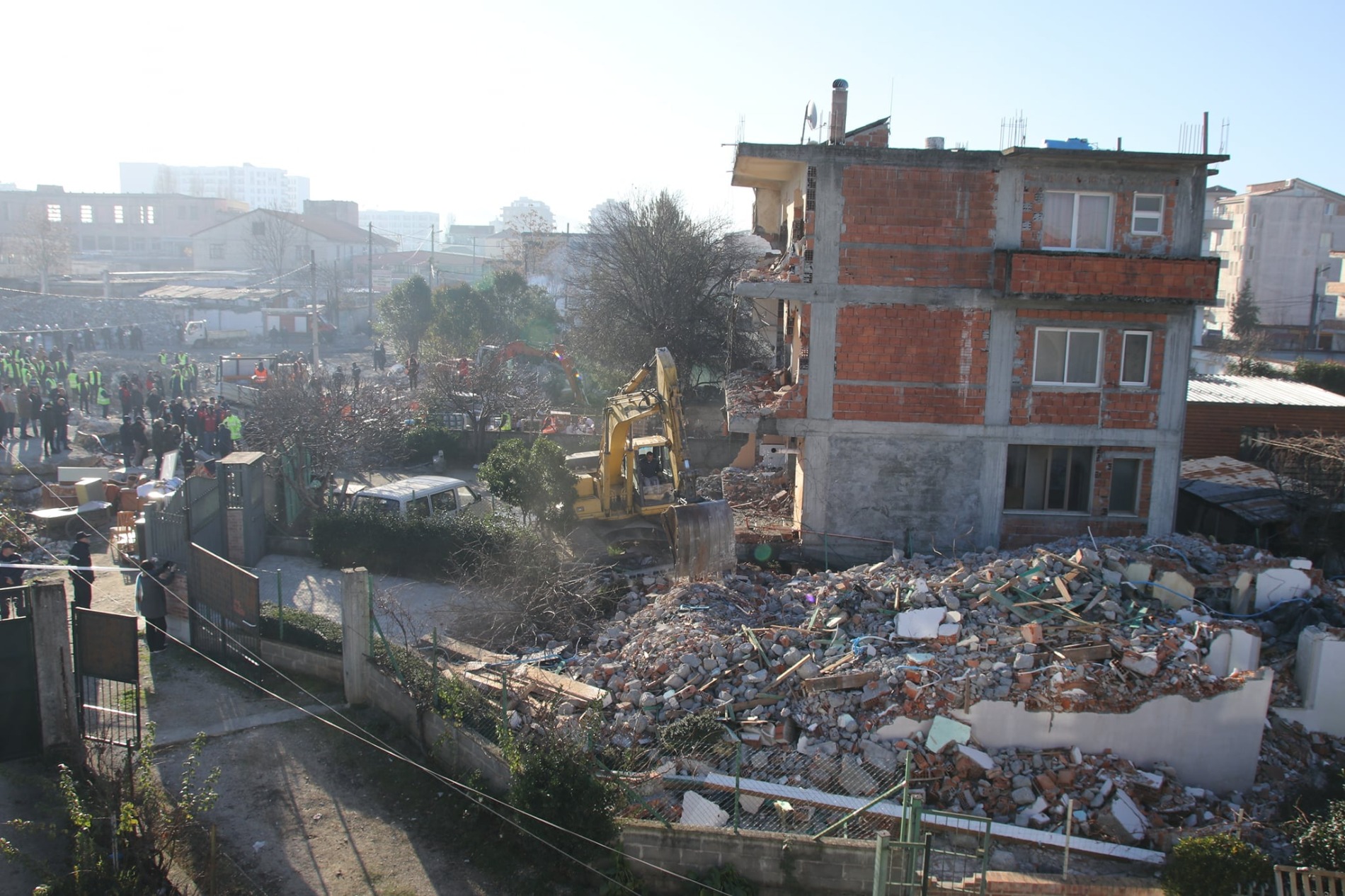 AVOKATI I POPULLIT REAGON NË LIDHJE ME SITUATËN E KRIJUAR ME RASTIN E NDËRHYRJES SË BASHKISË SË TIRANËS PËR PRISHJEN E DISA BANESAVE NË ZONËN “5 MAJI”