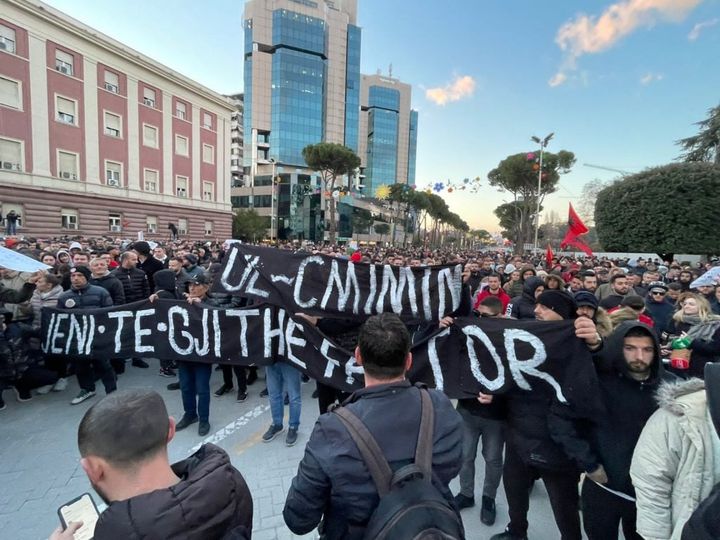 Avokati I Popullit Shpreh Shqetësimin Për Shoqërimet E Protestuesve