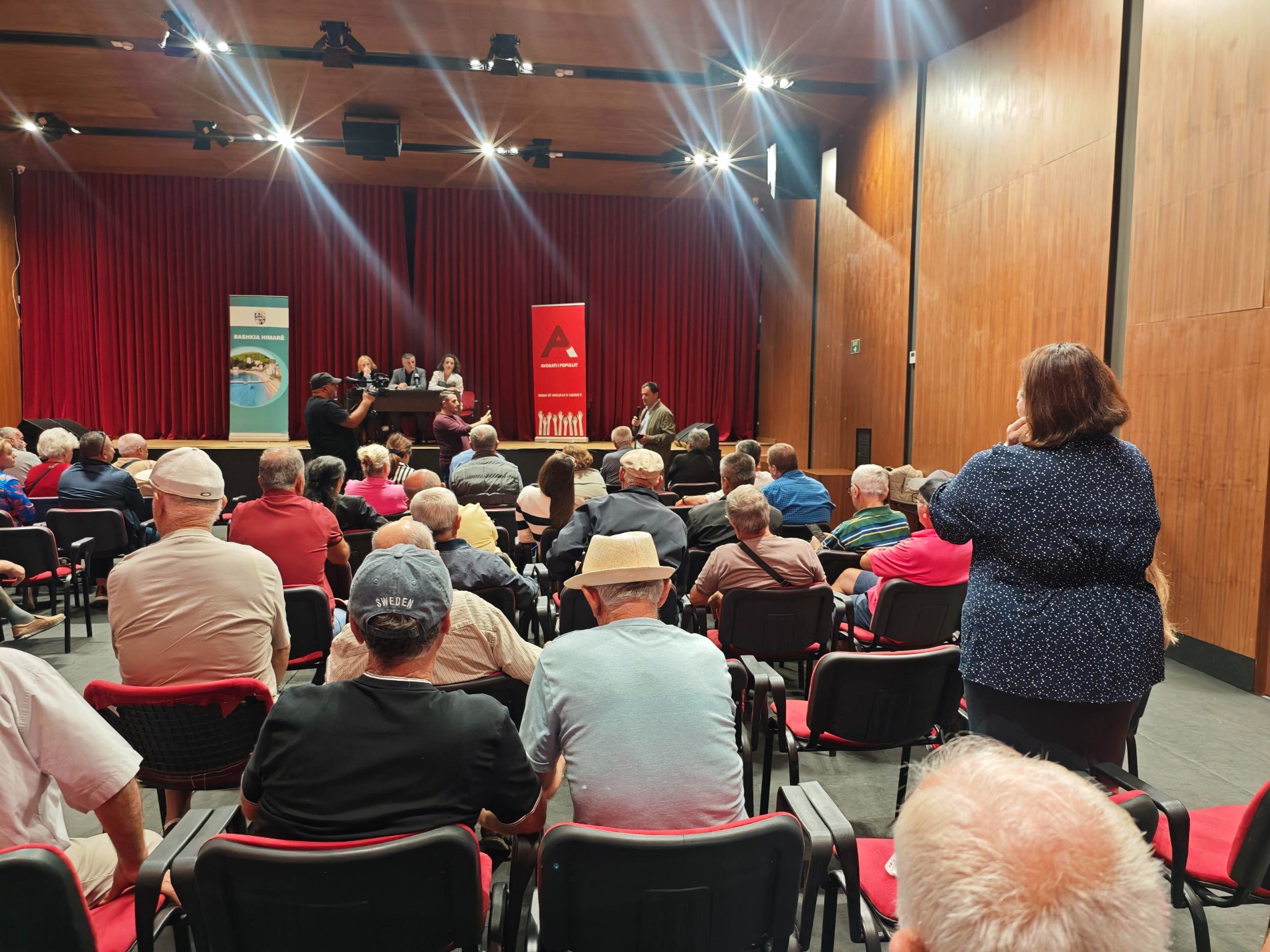 Himarë-Në Ditën E Hapur Të Avokatit Të Popullit Qytetarët Ankohen Për Pronat, M…